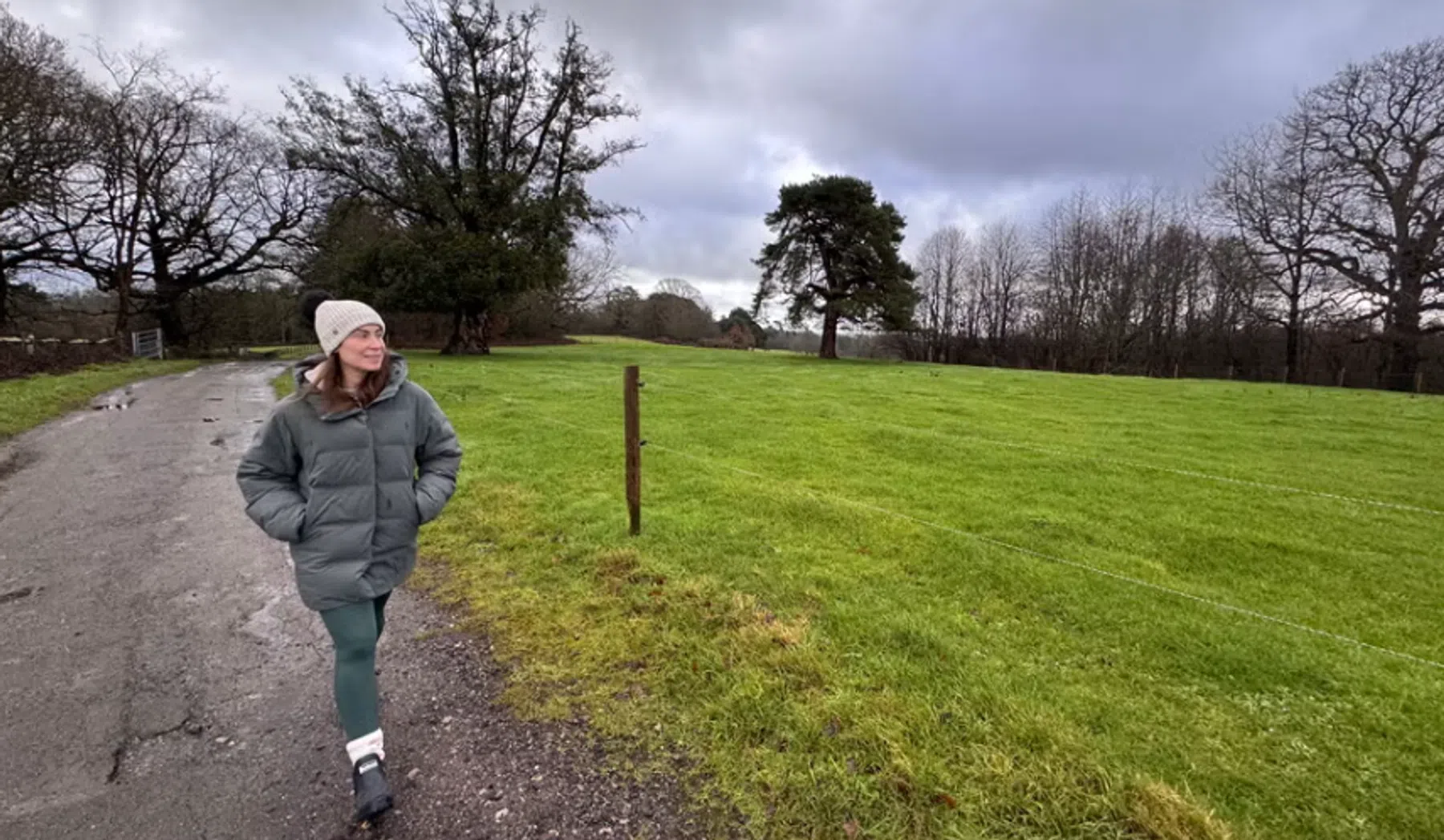 Anna Bartter tijdens een van haar wandelingen